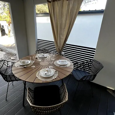 Campsite Luxury Mobile Pretty - Premium - Oaza Mira -50 M From The