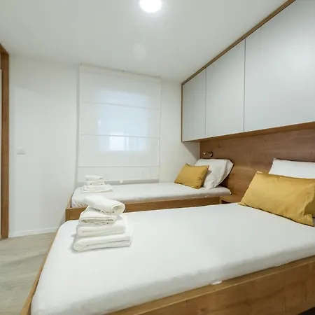 Luxury Mobile Pretty - Premium - Oaza Mira -50 M From The Camping